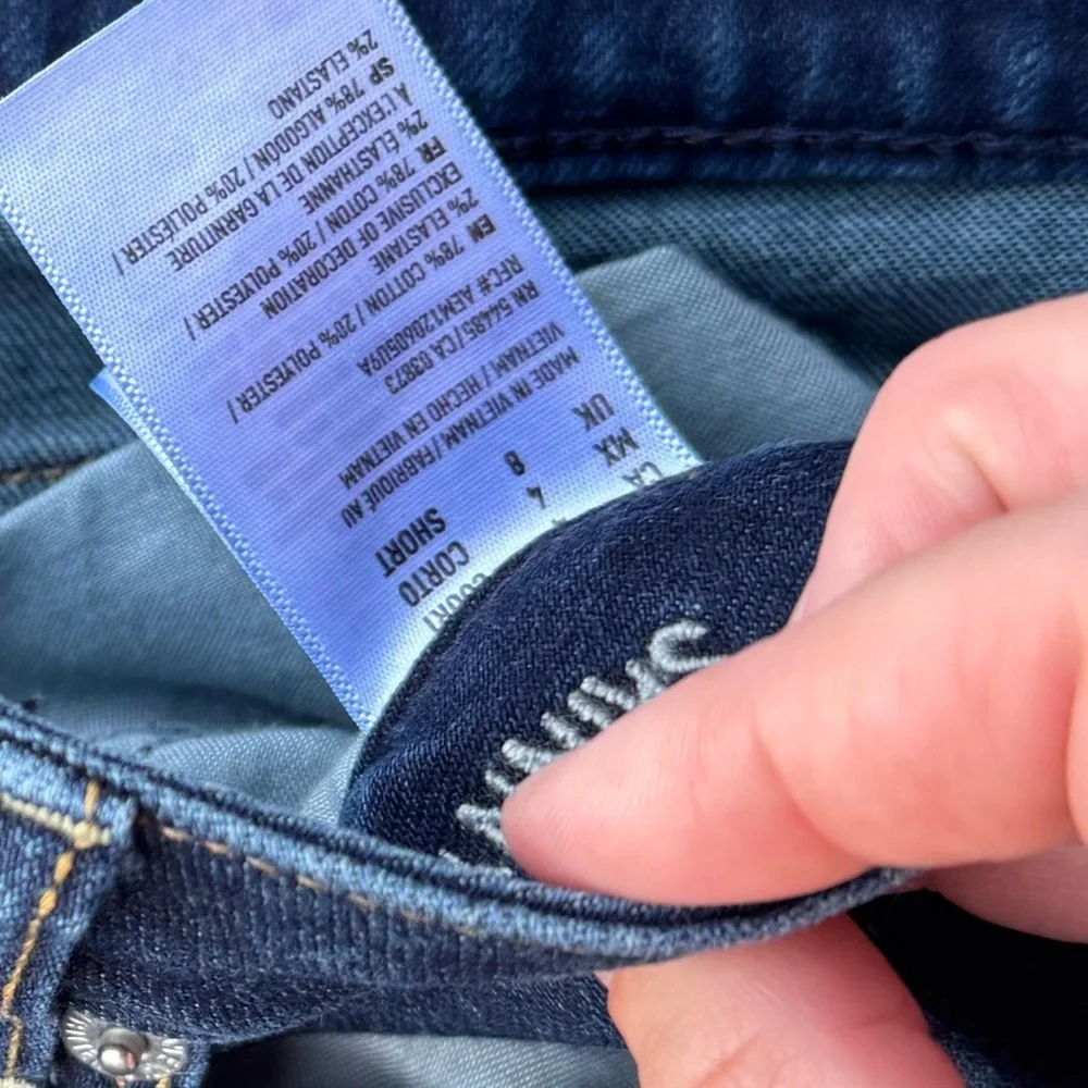 American Eagle Outfitters Dark Blue Skinny Jeans size 4S